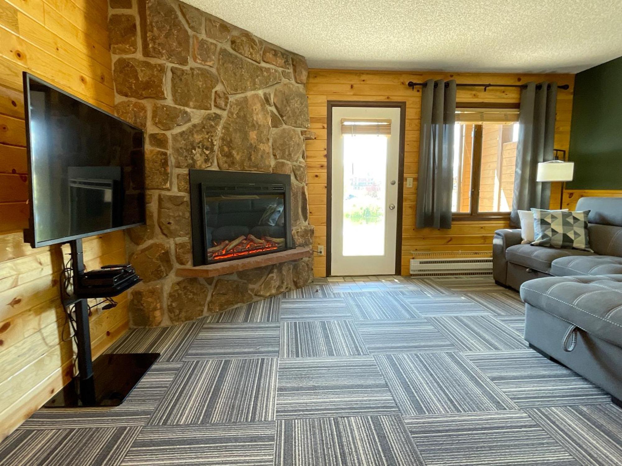 Relax, Adventure, Views, Amenities+Memories Apartment Granby Exterior photo